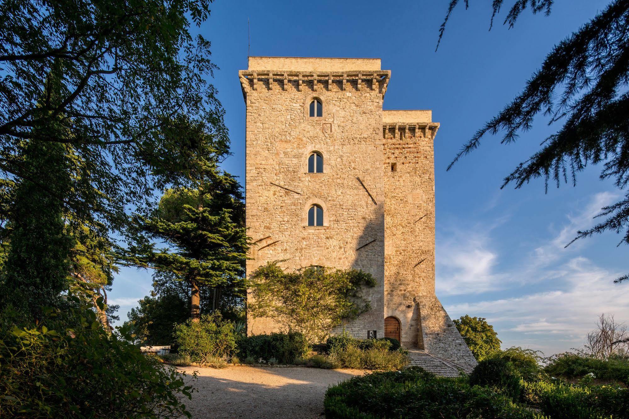 Torre Almonte Aparthotel Todi Exterior foto
