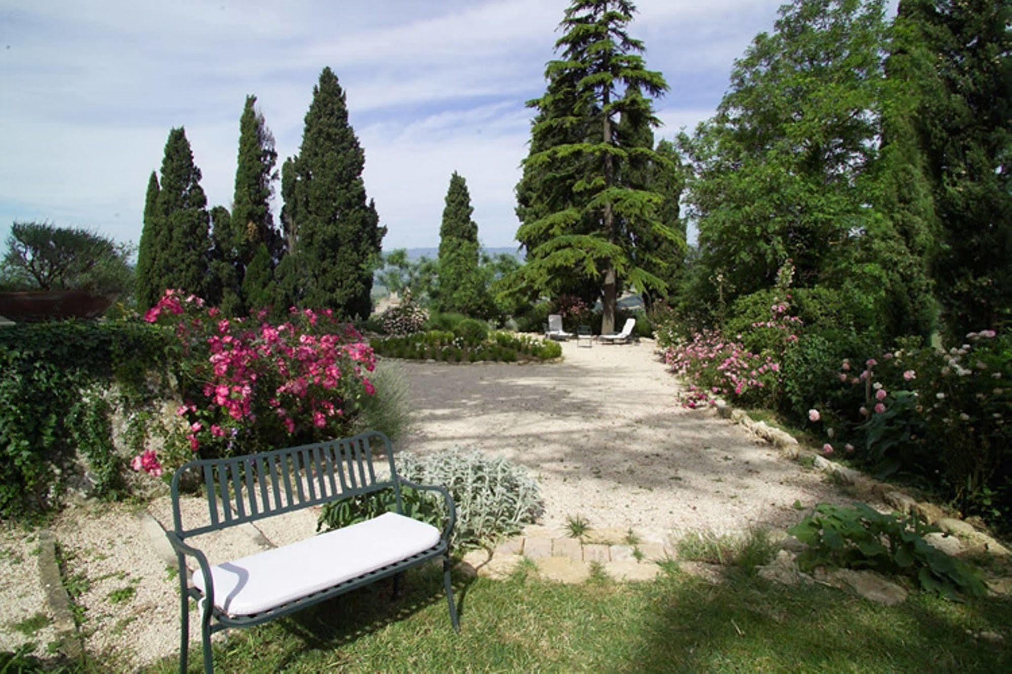 Torre Almonte Aparthotel Todi Exterior foto
