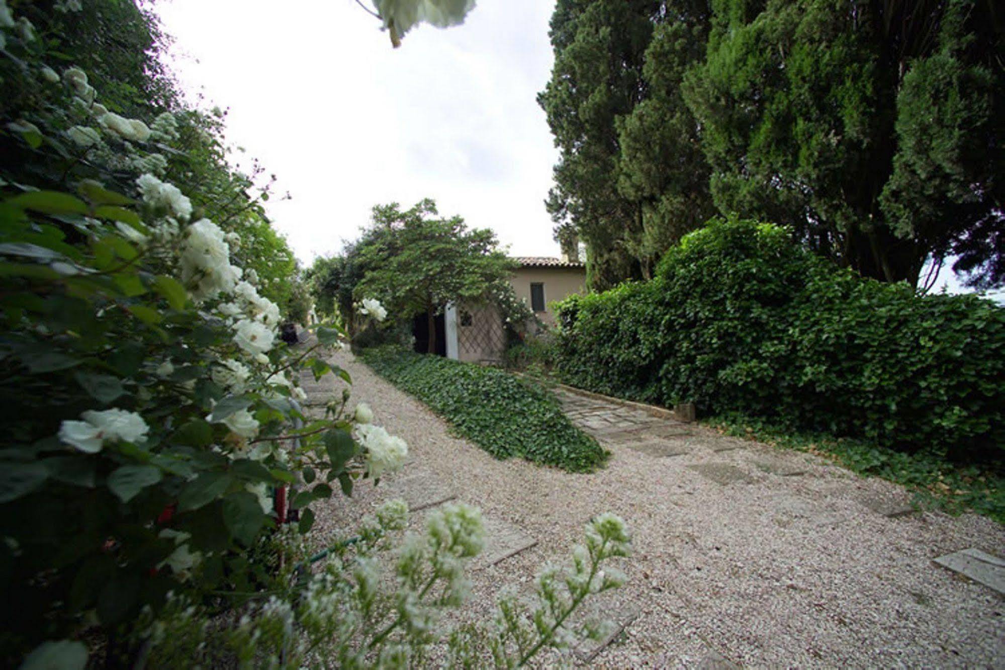 Torre Almonte Aparthotel Todi Exterior foto